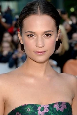 Alicia Vikander