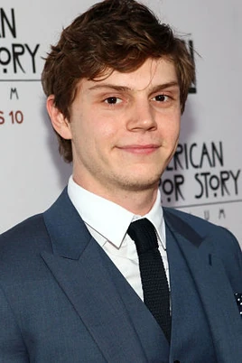 Evan Peters