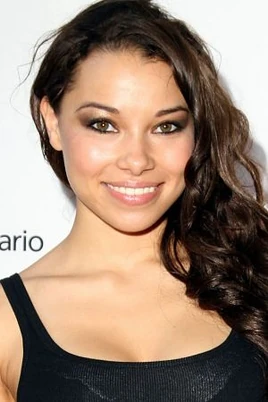 Jessica Parker Kennedy