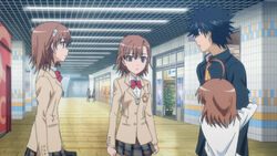 Touma junto a Mikoto, Misaka 10032 y Last Order