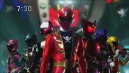 Kaizoku Sentai Gokaiger & Kamen Rider OOO (2/13/11-8/28/11)