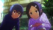 Touka y su hermano Ayato de niños.