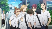 Takemichi's friends intimidate other students (anime)