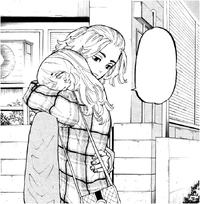 Emma hugs Mikey