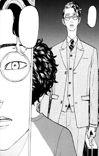 Hanma encounters Takemichi (manga)