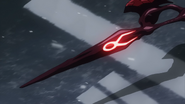 Taruhi's blade that is about to become whip-like