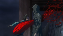 Kaneki attacking Yomo