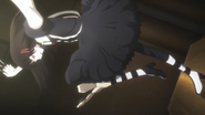 Suzuya's prosthetic leg re anime