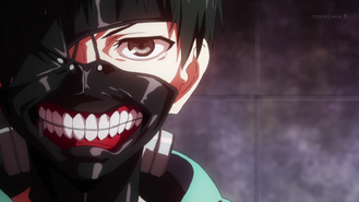 Kaneki putting his mask for the first time