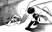 Akashi's Kagune Attacks Urie