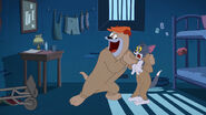 Tom and Jerry Show - Bars and Stripes - 14