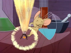 Is There a Doctor in the Mouse - Jerry with his eyes shut after pouring liquid.png