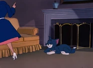 Joan show no head in Mouse for Sale.