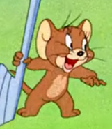 The next design change comes in 1945, where his Jerry takes on a cuter, slightly squashed look.