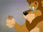 Lion grab Jerry