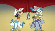 Tom-jerry-blast-off-disneyscreencaps.com-1365.webp (100 KB)