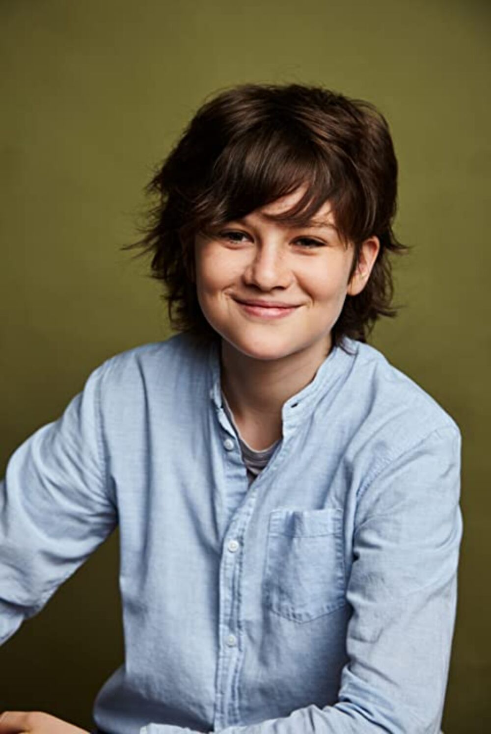 Актер с щенячьими глазами. Тони берторелли. Кто озвучивает томаса. Кто озвучивает томаса. Кто озвучивает финеса на английском.