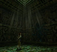 La primera estatua del templo.