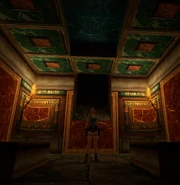  completamente sola en la Tumba.