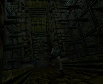  superando las trampas del pasillo.