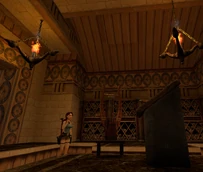 La sala con el arpa.