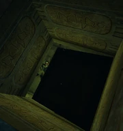  abriendo la puerta sumergida.