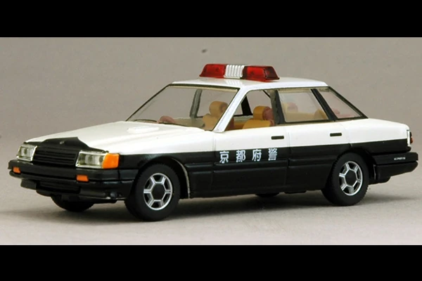 LV-N04a Nissan Leopard TR-X Kyoto Prefecture Police | Tomica Wiki