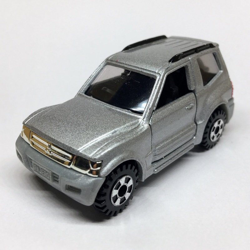 トミカ MITSUBISHI PAJERO TOMICA 30 MITSUBISHI PAJERO METAL TOP 1/62 TOMY NEW (A) | eBay