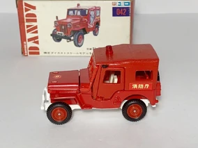 Tomica Dandy 1/43 - Mitsubishi Canter Assistance Pajero Paris Dakar 1985 DT004