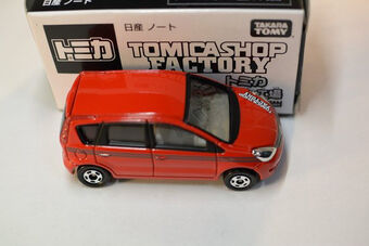 tomica nissan note
