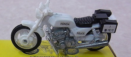 No. 30 Honda CB 750F Police Type | Tomica Wiki | Fandom