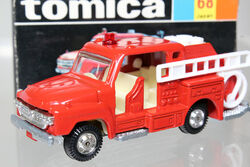 トミカ いすゞ ファイアーエンジン 消防車 2台セット No.68 1/81 トミカ いすゞ ファイアーエンジン 消防車 2台セット No.68 1/81