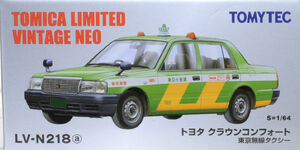 TOMYTEC タクシーミニカー 2台セット　LV-N218a LV-N219a TOMYTEC 1/64 LV-N219d トヨタ クラウンセダン タクシー(日本