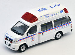 LV-N43-01b Nissan Paramedic Doctor Car (Mito City Fire