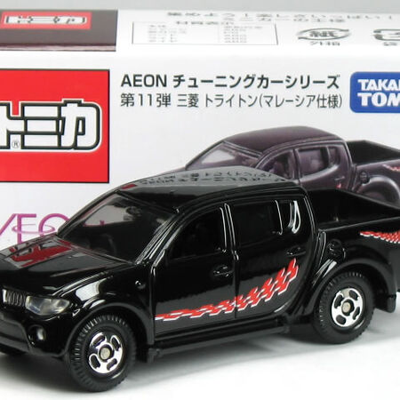 tomica triton