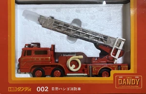 トミカ ダンディ　日野　パネルバン　トレーラー　RED FOX LINER 71nCos0B7FL._UF350,350_QL50_.jpg