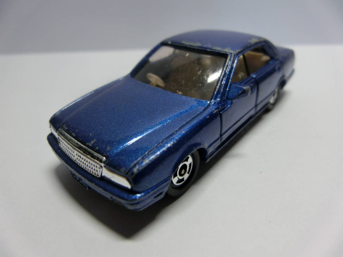 No. 104 Nissan Cima | Tomica Wiki | Fandom