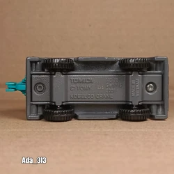 No. 73 Kobelco Rough Terrain Crane Panther-X 250 | Tomica Wiki