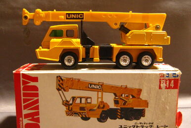 【最安値】 Diesel Nissan DK-014 Dandy Tomica UNIC Tomica | Crane Truck ミニカー