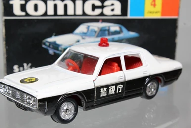 Tomica Dandy 017 Nissan Bluebird U 1800 SSS-E | Tomica Wiki | Fandom