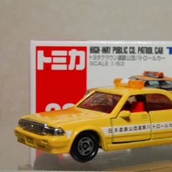レア非売品 Tom Coronel 直筆サイン入り 2015年WTCC ミニカー TOY CAR, tin, Police car, Oldsmobile,chiko, Japan. Toys