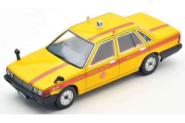 LV-N43-13b Nissan Cedric Original Taxi (Nihon Kotsu) 1988