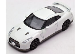 TLVN 日産 GT-R Premium edition 2017 model 2017 Nissan GT-R Premium review: The deal of the century, again