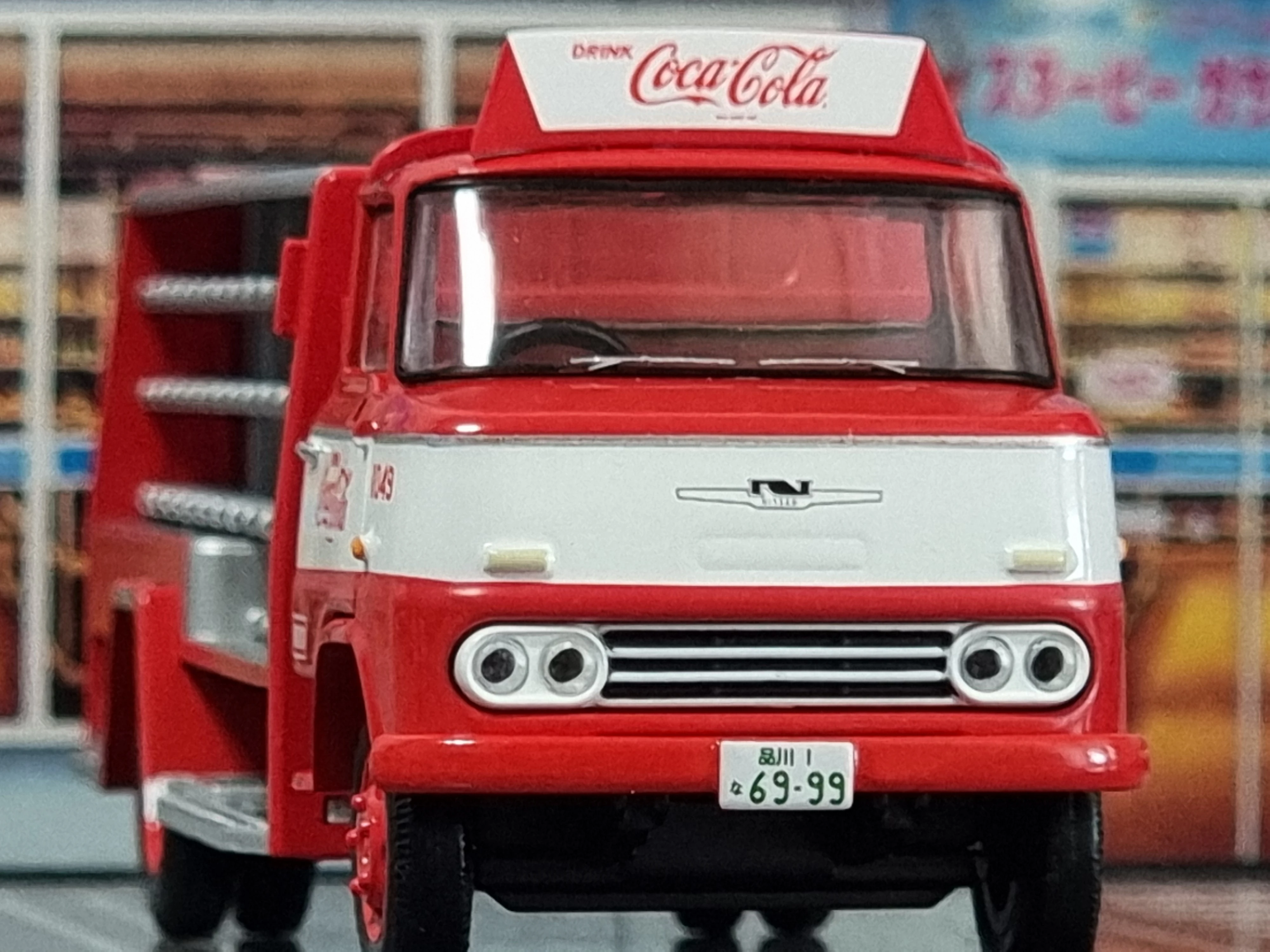 LV-92a Nissan 3.5-Ton Truck Route Truck (Coca-Cola) | Tomica Wiki
