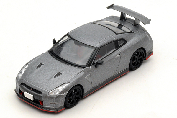 LV-N101a Nissan GT-R Nismo (Nismo N Attack Package) | Tomica Wiki