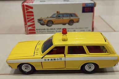 トミカダンディー017 ニッサンブ ルーバードU レーシング仕様 TOMY トミカダンディ 017 日産プルーバードU レーシング仕様