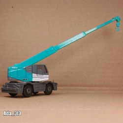 No. 73 Kobelco Rough Terrain Crane Panther-X 250 | Tomica Wiki