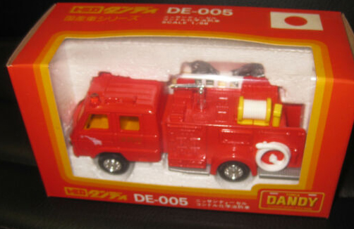 Tomica Dandy DE-005 Nissan Diesel Condor Chemical Fire Engine