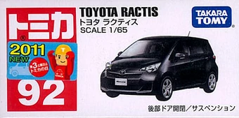 tomica toyota ractis
