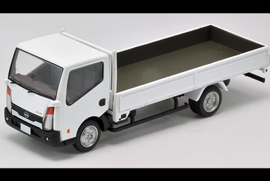 TLV Nissan Atlas (F24) Panel Van (Yokohama F. Marinos) | Tomica
